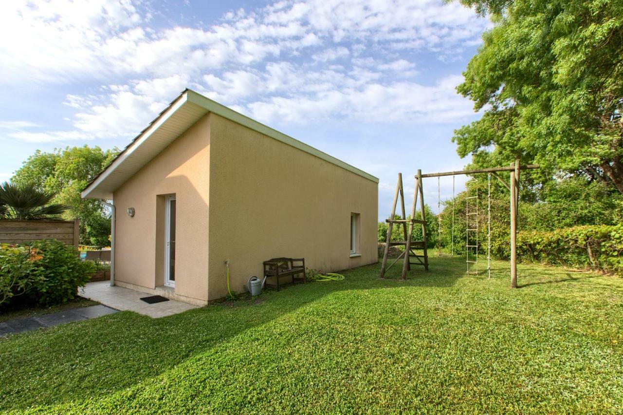 La Libellule Bredoise Acomodação com café da manhã La Brede Exterior foto
