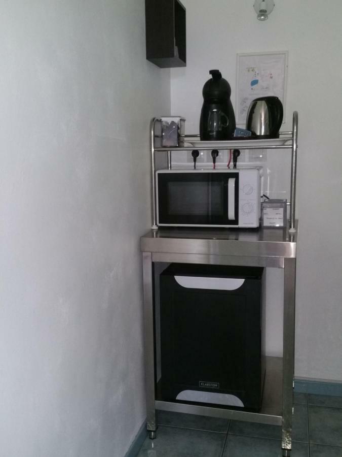 La Libellule Bredoise Acomodação com café da manhã La Brede Exterior foto